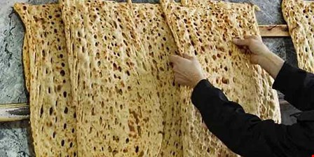 رییس اتاق اصناف : نان سنگک پخته‌شده باید ۳۸۰ تا ۴۰۰ گرم باشد
